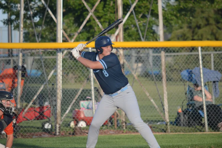 Fairmont takes Game One over Bulls